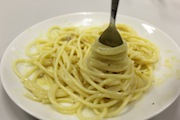 スパゲッティを巻いている様子